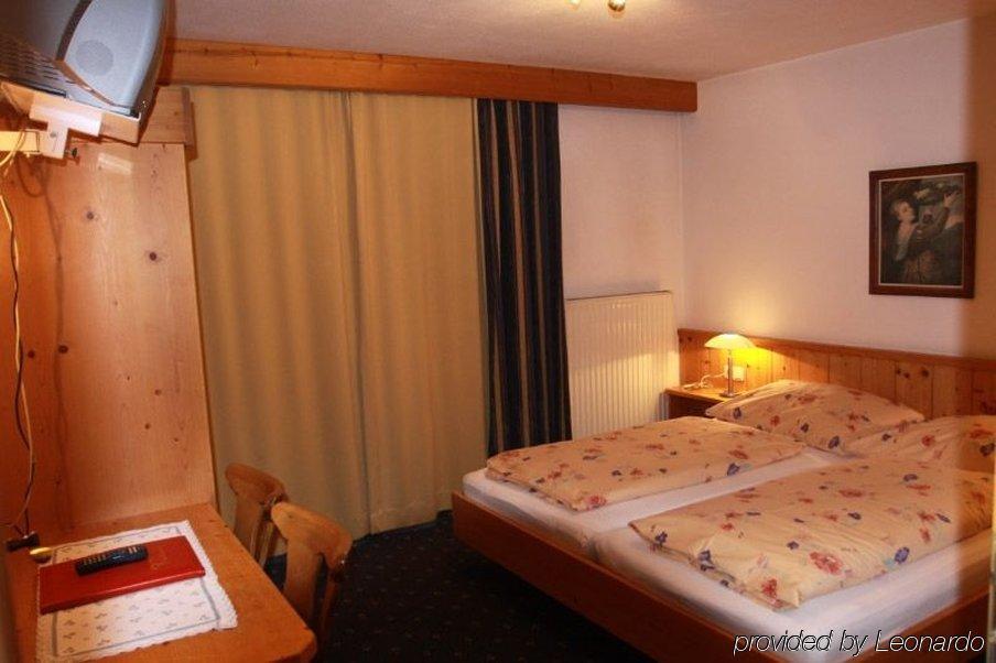 Hotel Traublingerhof - Self Check In Hotel Kirchberg in Tirol Kamer foto