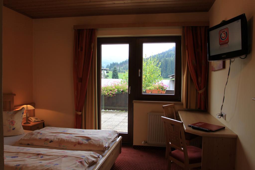 Hotel Traublingerhof - Self Check In Hotel Kirchberg in Tirol Buitenkant foto